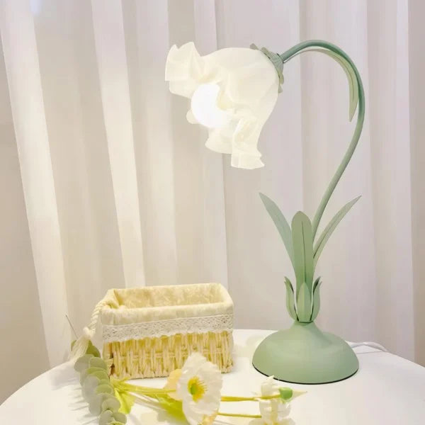 Lisslune | BloomBeam - Adjustable Retro Table Lamp