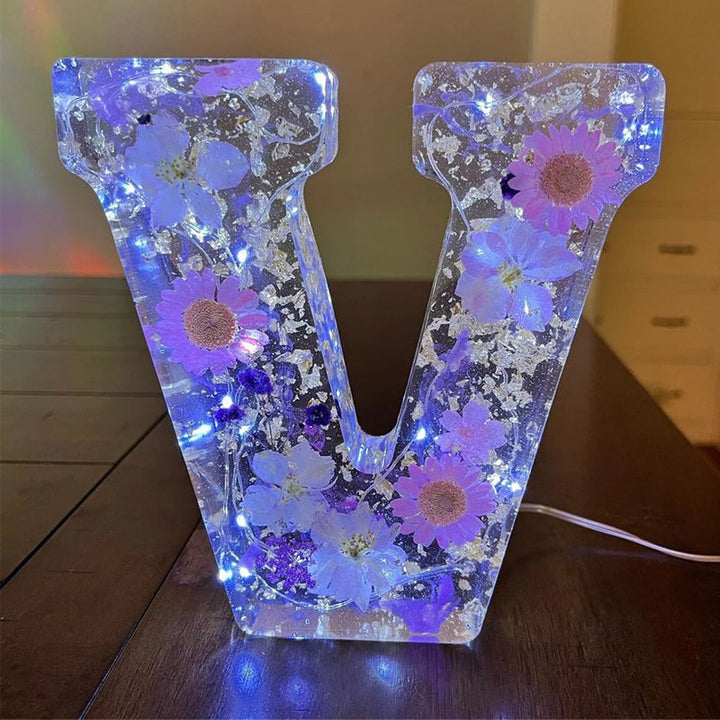 Lisslune | Floral Resin Night Light
