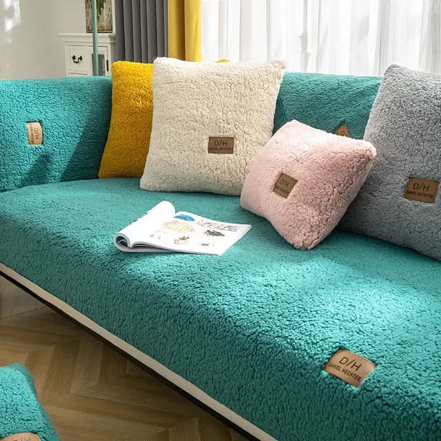 Lisslune | Zora - Durable, stylish, and elegant sofa cover
