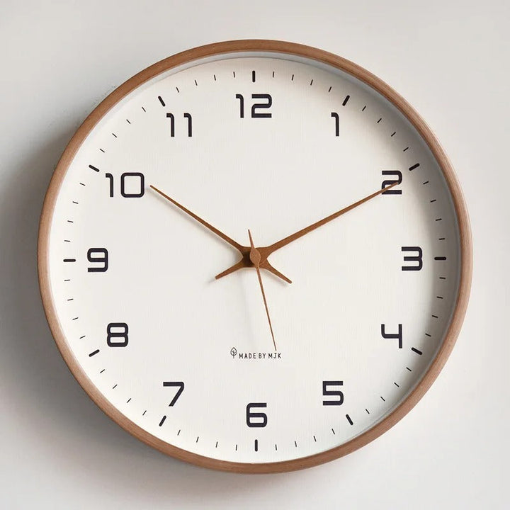 Lisslune | Minimalistic Wall Clock | Metal & Resin