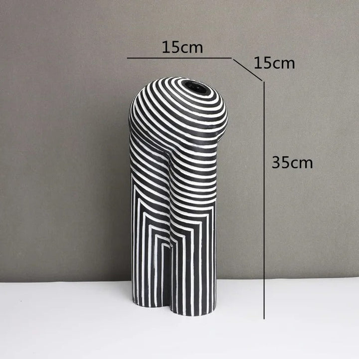 Lisslune | Vase with abstract geometry