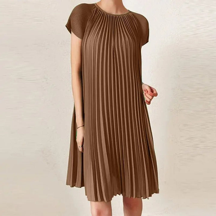 Lisslune | Elegant Pleated Dress