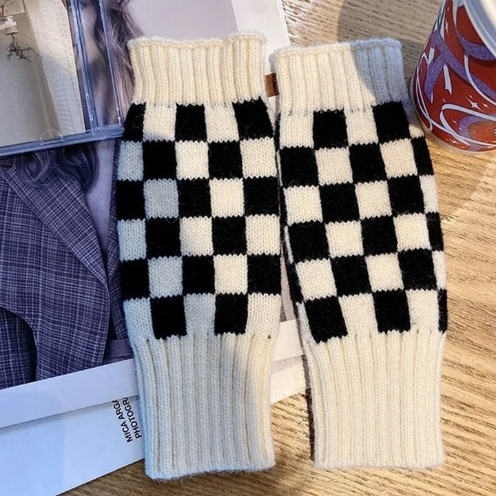 Lisslune | Women’s Checkered Winter Gloves – Warm Fingerless Knit Plaid Design
