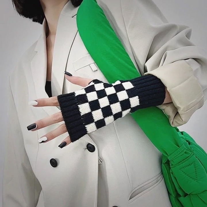 Lisslune | Women’s Checkered Winter Gloves – Warm Fingerless Knit Plaid Design