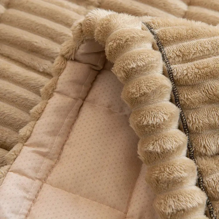 Lisslune | Veluxe Shield – Premium Plush Sofa Slipcover