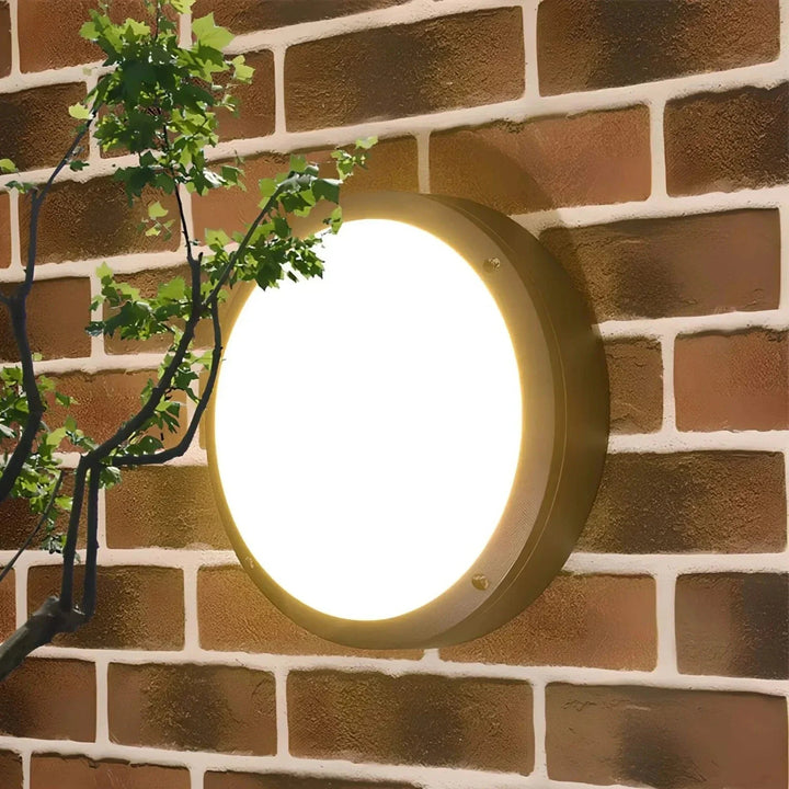 Lisslune | LuxeBeam Modern LED Outdoor Wall Light – Stylish and Weatherproof Lighting