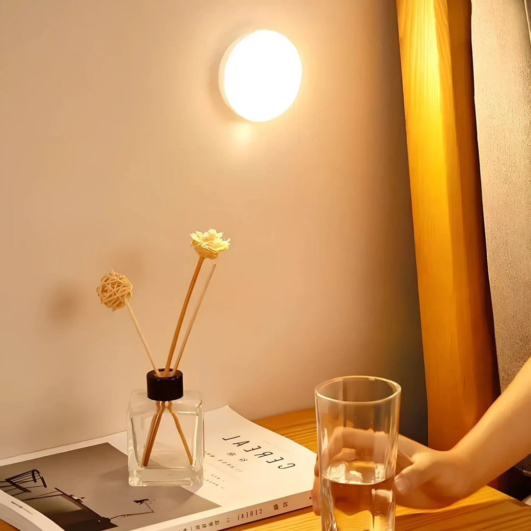 Lisslune | Rechargeable Motion Sensor LED Light | Energy-Saving, USB Rechargeable & Ideal for Hallways, Stairs, Wardrobes & Cupboards