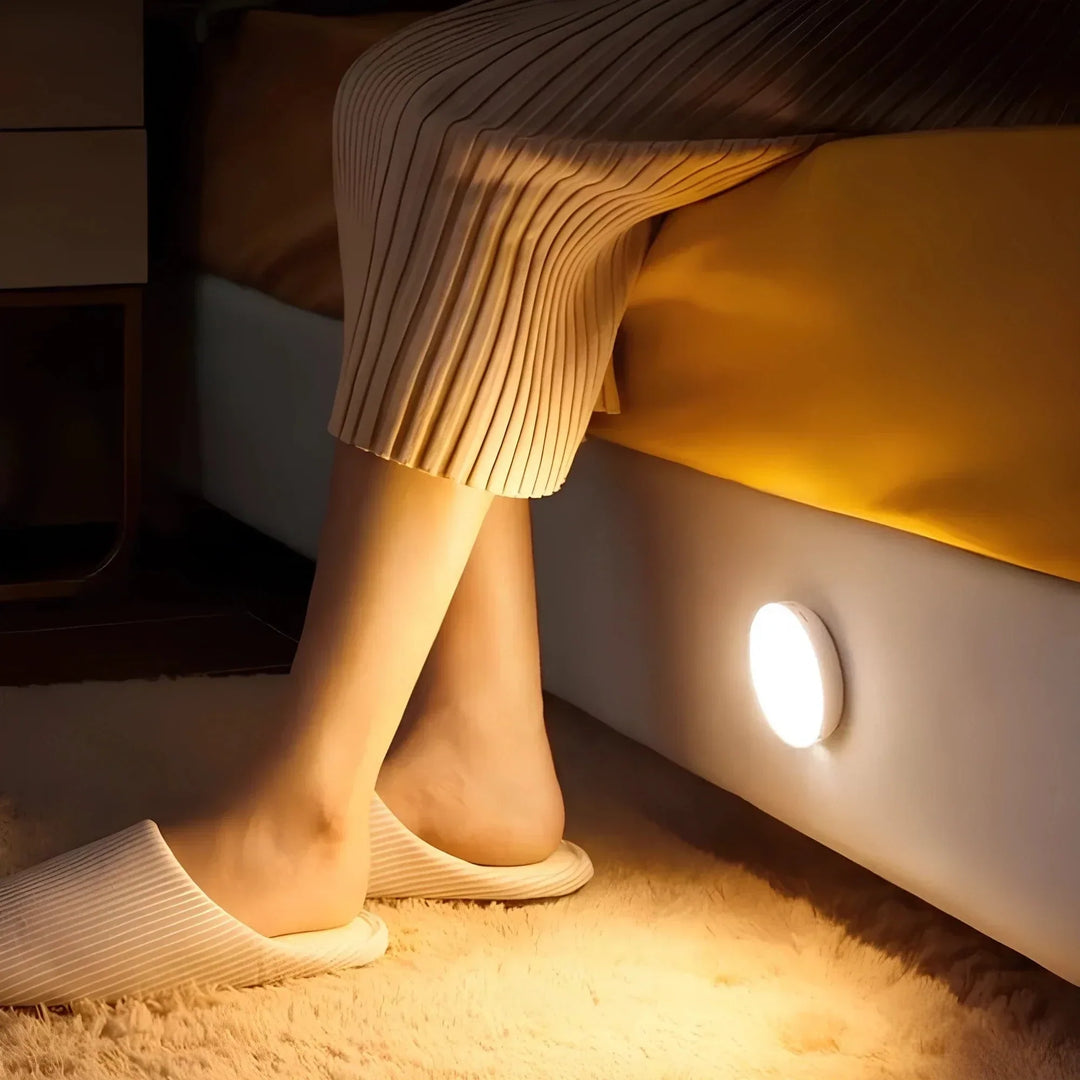 Lisslune | Rechargeable Motion Sensor LED Light | Energy-Saving, USB Rechargeable & Ideal for Hallways, Stairs, Wardrobes & Cupboards