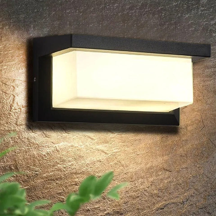 Lisslune | LED Outdoor Wall Light | Waterproof, PIR Motion Sensor for Balconies, Porches & Gardens
