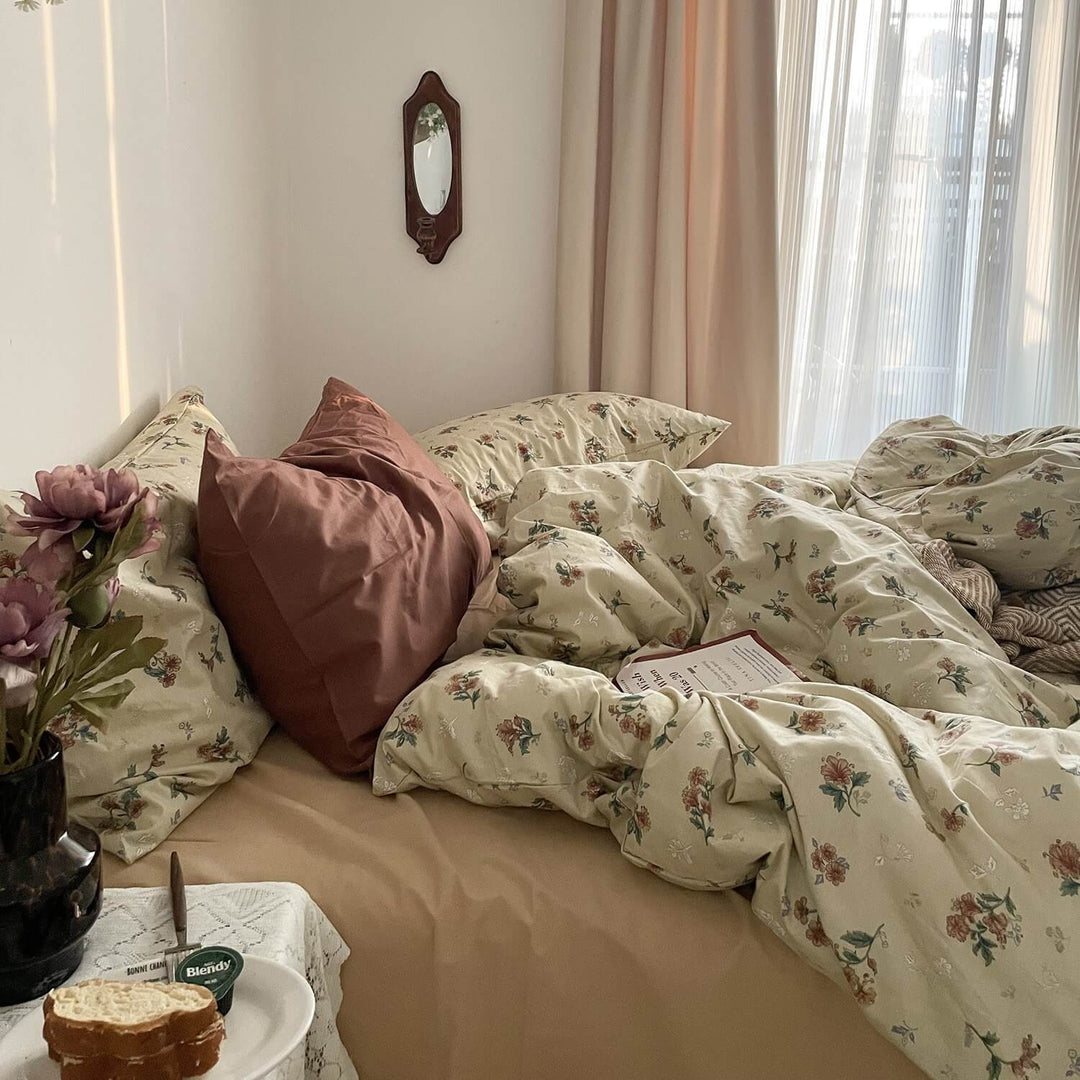 Rynx | Old Fashioned Floral Bedding Set