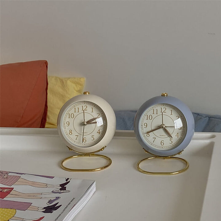 Rynx | Vintage Table Round Clock