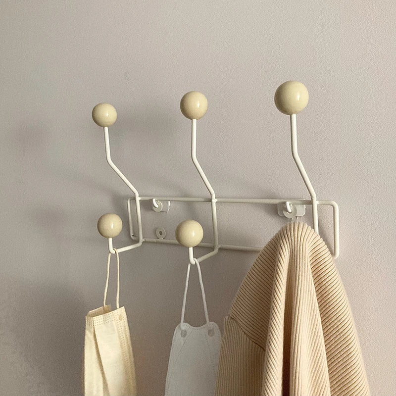 Lisslune | Vintage Coat Hooks Metal Set - Classic Wardrobe for Coats and Accessories