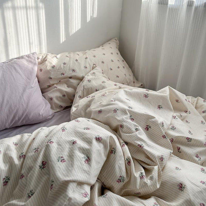Rynx Lila Vintage Floral Bedding Set