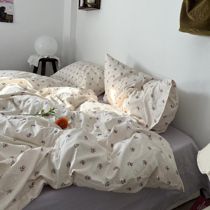 Rynx Lila Vintage Floral Bedding Set