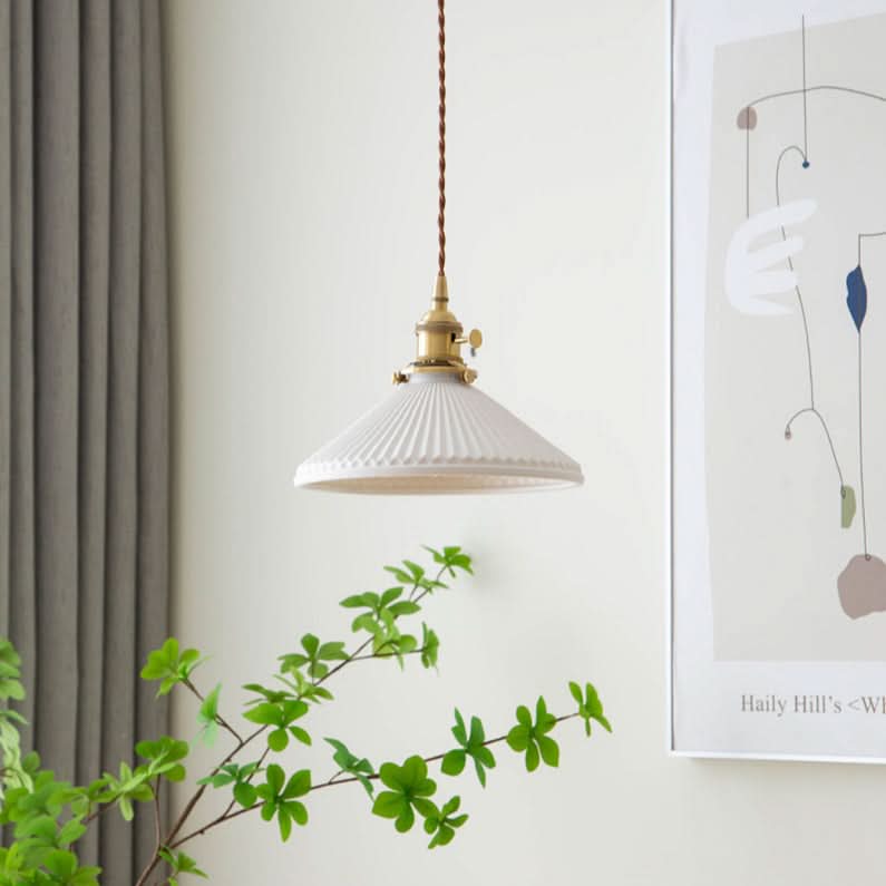 Lisslune | Scandinavian White Ceramic Pendant Light