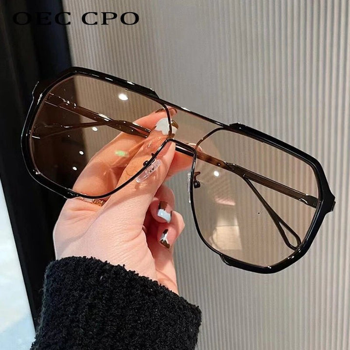 Lisslune | VOGUEVIEW SHADES – Oversized Square Sunglasses with UV400 & Photochromic Lenses