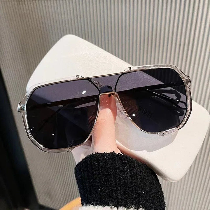 Lisslune | VOGUEVIEW SHADES – Oversized Square Sunglasses with UV400 & Photochromic Lenses