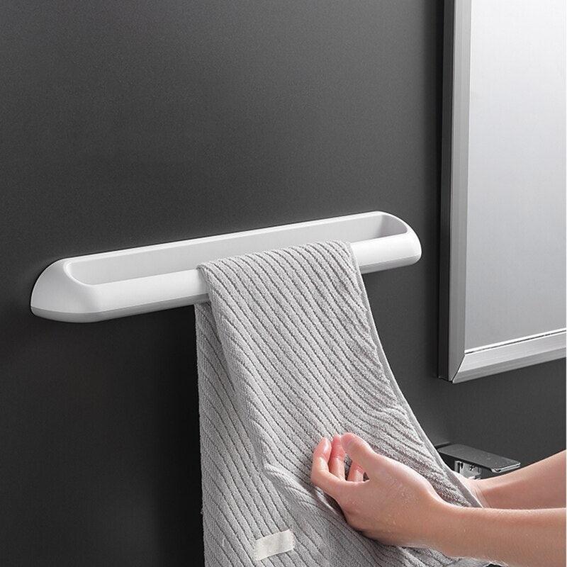 Lisslune | Versatile Wall-Mounted Storage for Towels and Slippers