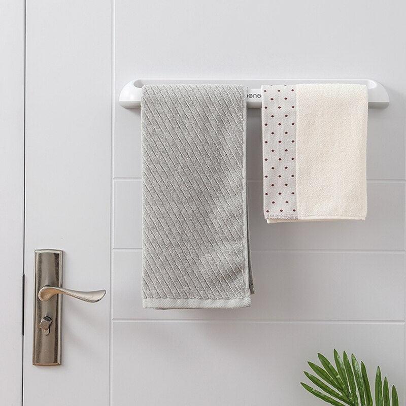 Lisslune | Versatile Wall-Mounted Storage for Towels and Slippers