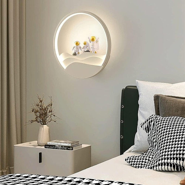 Lisslune | Astronaut Wall Lamp with TriColor LED Light - 11" x 11"