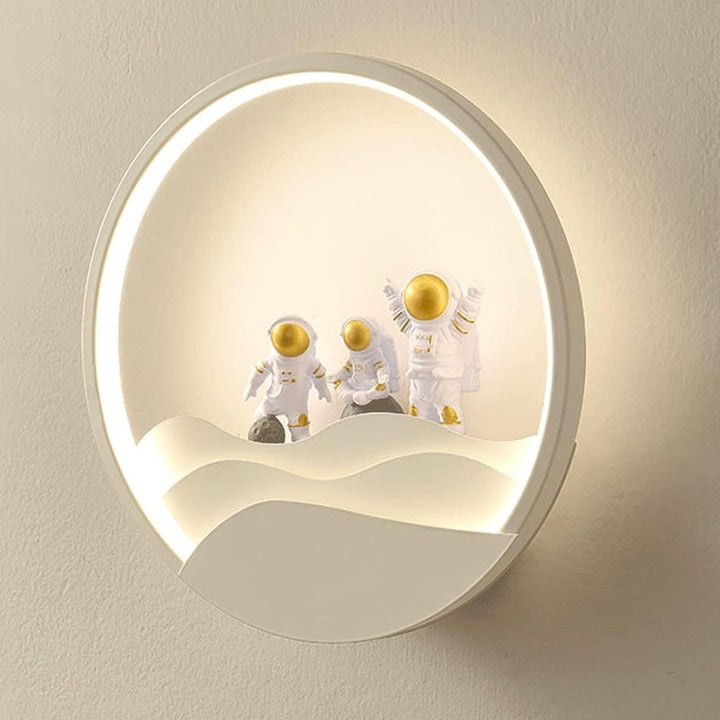 Lisslune | Astronaut Wall Lamp with TriColor LED Light - 11" x 11"