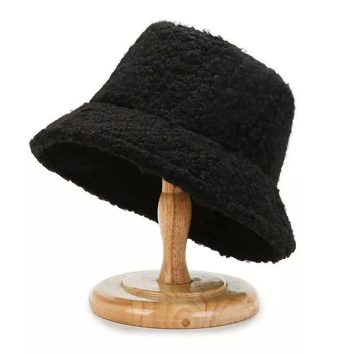 Lisslune | Livia Women’s Teddy Bucket Hat Warm Lambswool