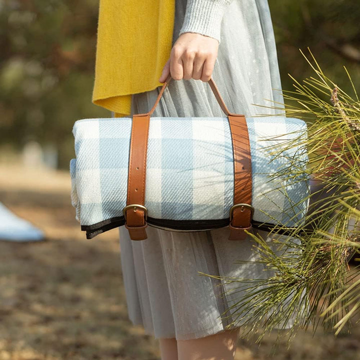 Lisslune | Waterproof Picnic Blanket – Foldable Outdoor Mat for Camping, Beach & Garden (150x200 cm)