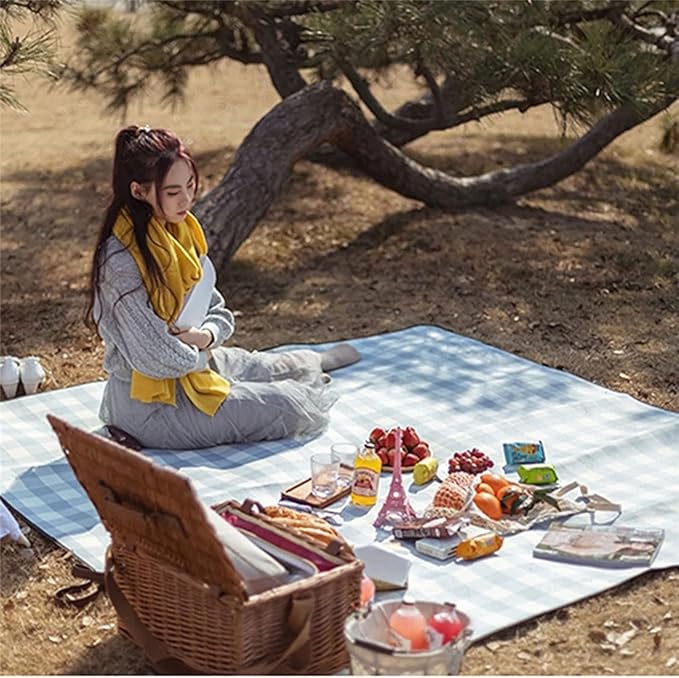Lisslune | Waterproof Picnic Blanket – Foldable Outdoor Mat for Camping, Beach & Garden (150x200 cm)