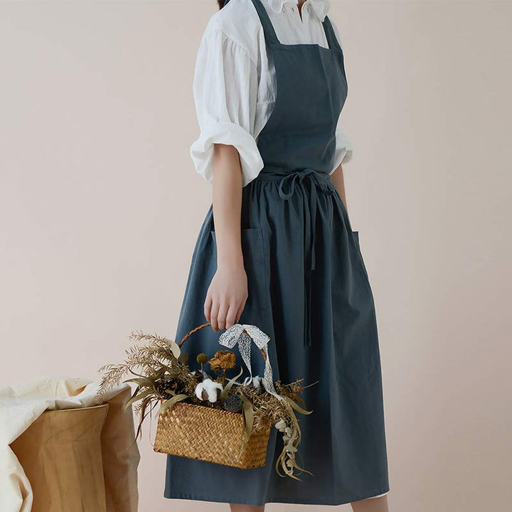 Lisslune | Waterproof Cotton Apron with Convenient Pockets - ChefMate