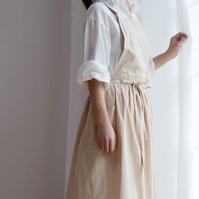 Lisslune | Waterproof Cotton Apron with Convenient Pockets - ChefMate