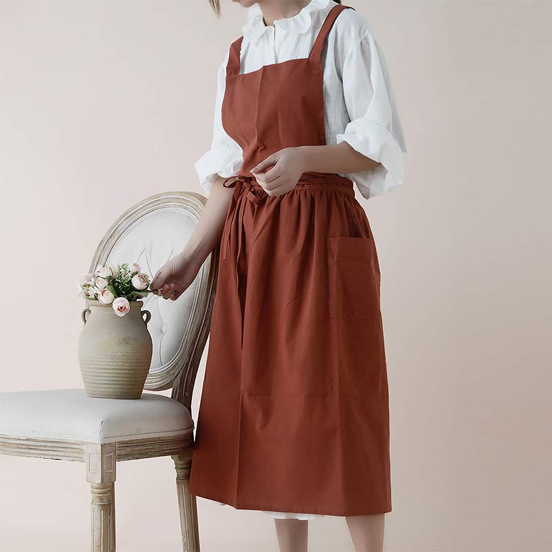 Lisslune | Waterproof Cotton Apron with Handy Pockets - ChefMate