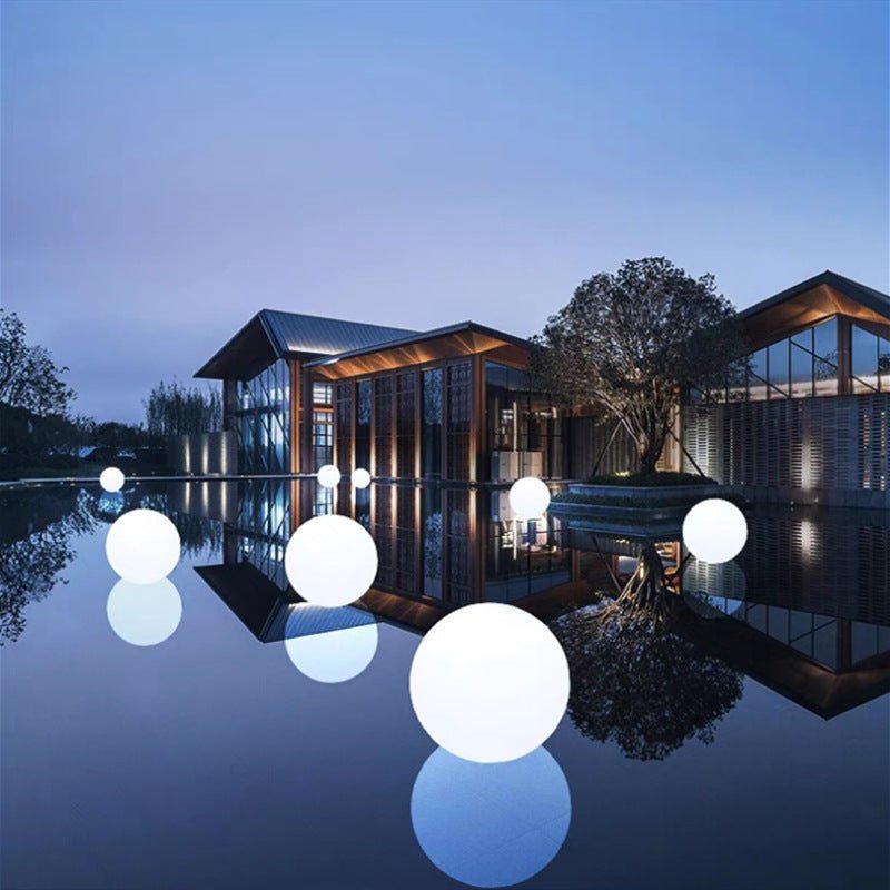 Lisslune | Outdoor Globe Light - Wireless, Weatherproof, 16 Colors LED Ball Light
