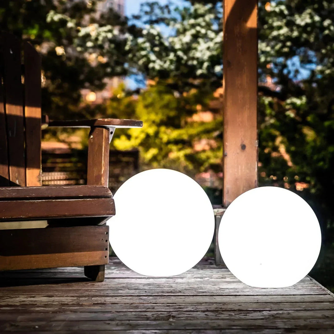 Lisslune | Outdoor Globe Light - Wireless, Weatherproof, 16 Colors LED Ball Light