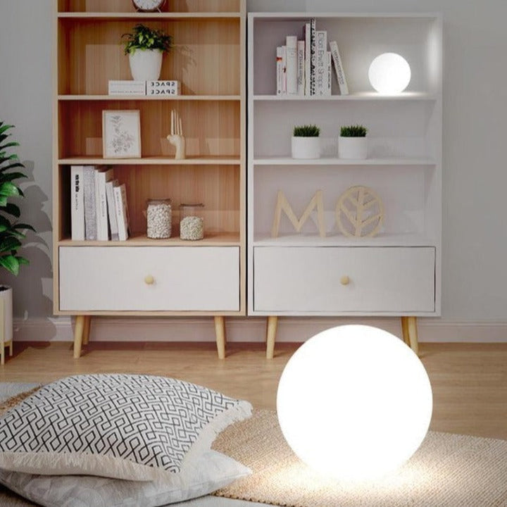 Lisslune | Outdoor Globe Light - Wireless, Weatherproof, 16 Colors LED Ball Light