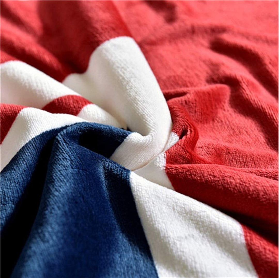 Lisslune | Flannel-Sherpa Blanket with American Flag