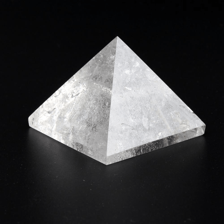 Lisslune | Crystal chiseled pyramid