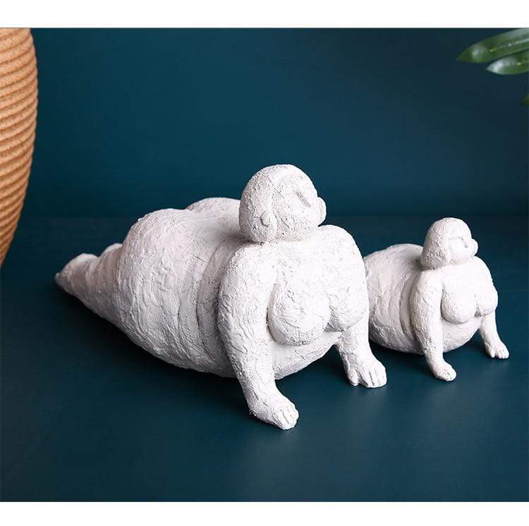 Lisslune | Confident Lady Figures