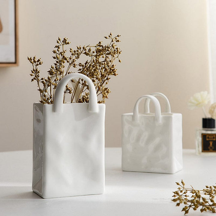 Lisslune | White Bag Porcelain Vase