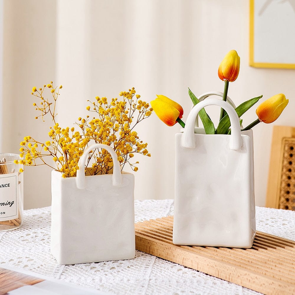 Lisslune | White Bag Porcelain Vase