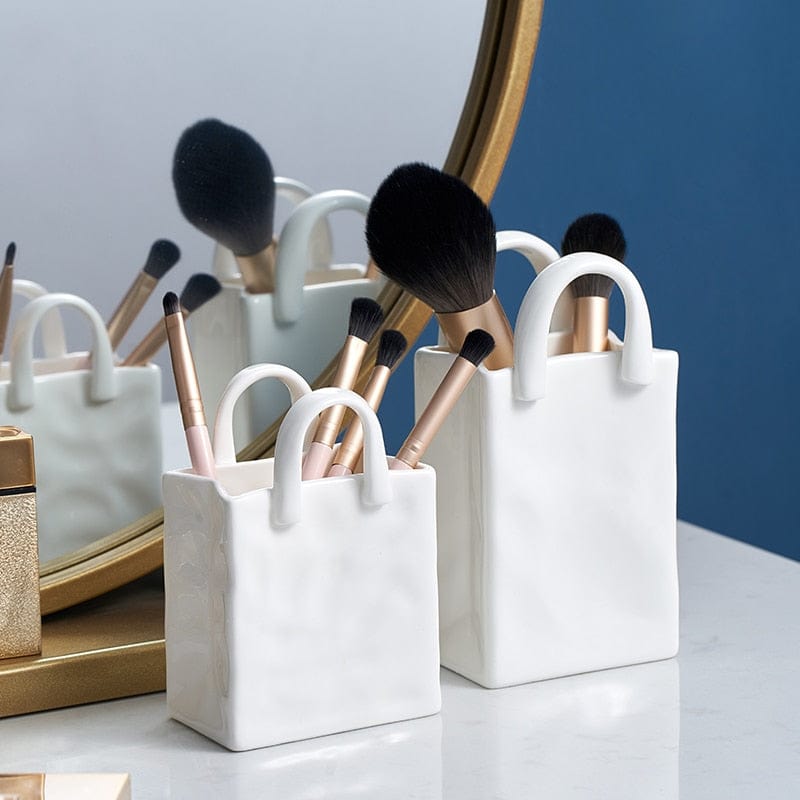 Lisslune | White Bag Porcelain Vase