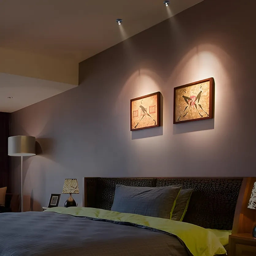 Lisslune | Wireless LED Spotlight - LumaSpot