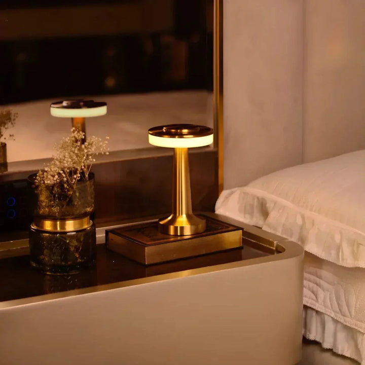 Lisslune | Wireless Retro Table Lamp - LumiBar
