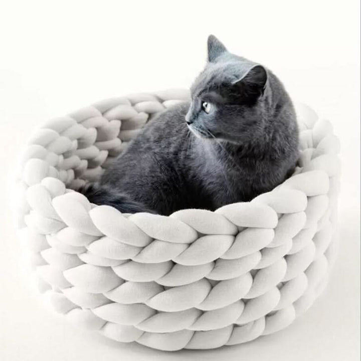 Lisslune | Soft wool basket for pets with supportive edge shape
