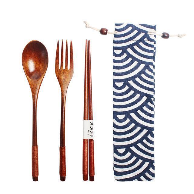 Lisslune | Eco-friendly Japanese wooden bento box for children - stylish, leak-proof design