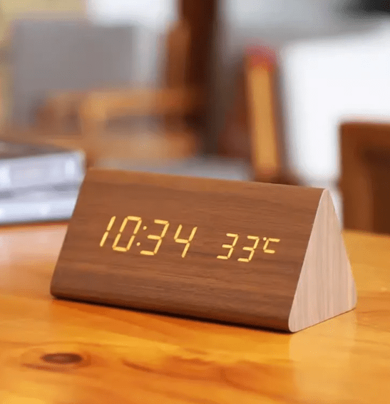 Lisslune | AMBIWOOD – Voice-Controlled LED Clock with Minimalist Wooden Design