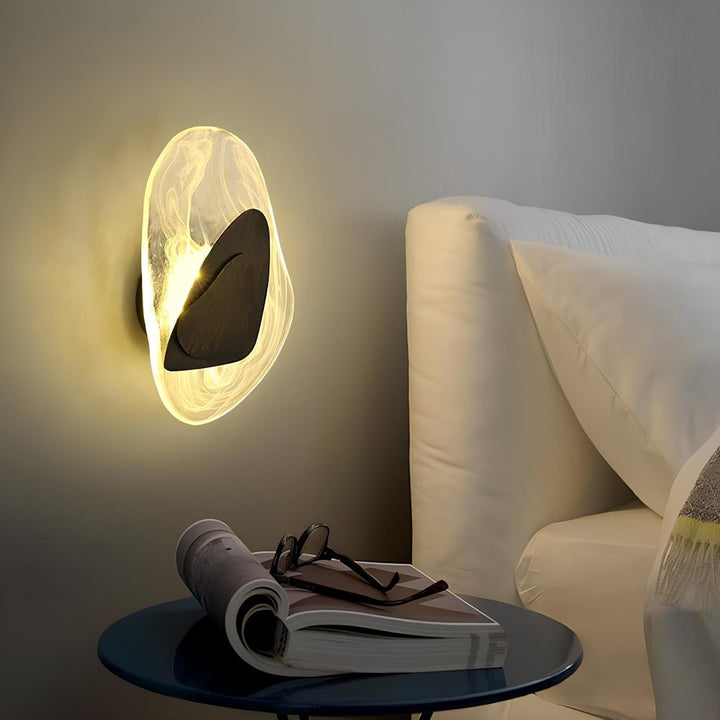 Lisslune | GlitzaLume Elegant Crystal Wall Light – Exclusive Lighting with Luxurious Touch