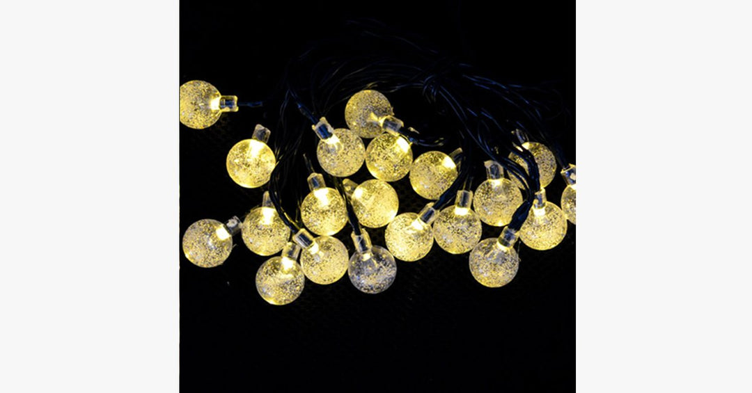 Lisslune | Solar-powered LED crystal ball lights - Stylishly decorate!