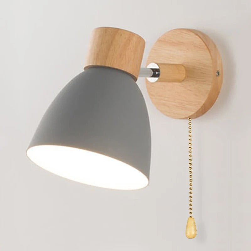 Lisslune | CALMARA – Nordic Wooden Wall Lamp with Ambient Lighting