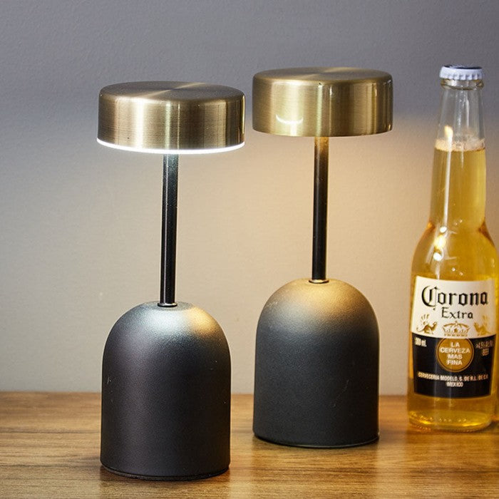 Lisslune | VinoLight - rechargeable LED light in the shape of a wine glass