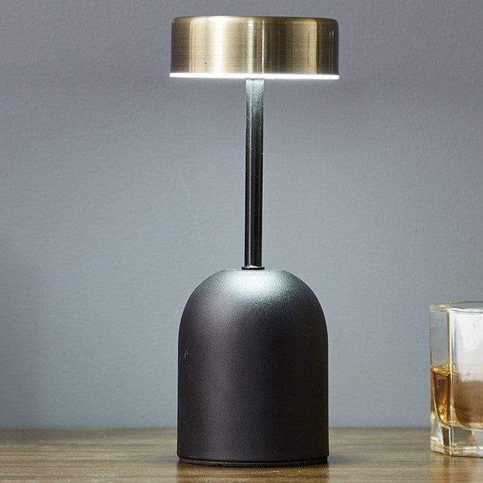 Lisslune | VinoLight - rechargeable LED light in the shape of a wine glass